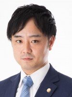 嶋﨑 淳吾弁護士