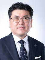 世戸 孝司弁護士
