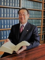 岡田 隆弁護士