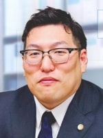 岡本 仁志弁護士