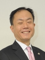 岡本 成史弁護士