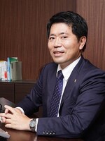 加藤 真大弁護士