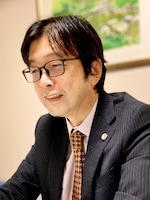 郷原 友和弁護士