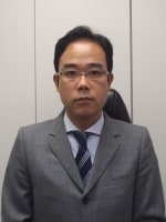 御子柴 慎弁護士