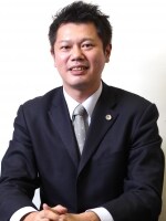 荒井 裕己弁護士