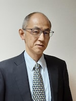 荒川 雄次弁護士