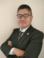 坂井田 吉史弁護士