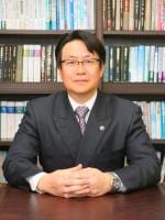 室賀 俊樹弁護士