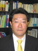 室谷 和彦弁護士