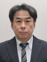 甲府中央法律事務所 小宮山 新吾弁護士