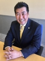 松並 良弁護士