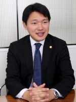 伊東 貴弘弁護士