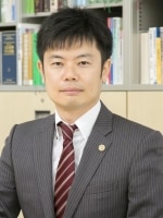 深田 茂人弁護士