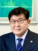 西山 律博弁護士