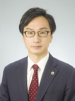 村上 雄一郎弁護士