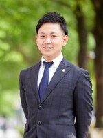 栁田 駿弁護士