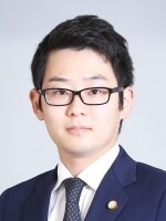 若林 大介弁護士