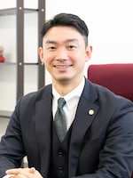 都 裕記弁護士