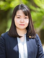 成瀬 翠弁護士