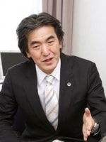 中村 誠也弁護士