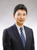 中村 繁史弁護士