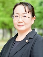 半田 みどり弁護士
