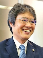 麻 祐一弁護士