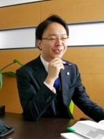 秋田 智弘弁護士