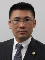 心斎橋中央法律事務所 荻野 数馬弁護士