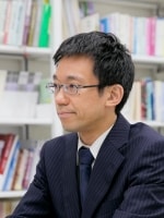 南里 昌裕弁護士