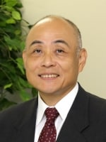 東 拓治弁護士