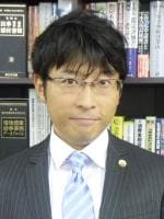 澤上 辰也弁護士
