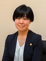 高橋 亜林弁護士