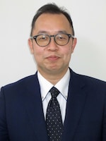 東端 克博弁護士