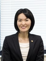 西岡 里恵弁護士