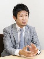 的場 崇樹弁護士