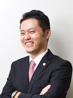 大迫 雅弁護士