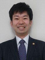 片山 裕介弁護士