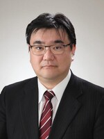 山本 晋弁護士