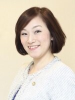 吉川 由里のプロフィール写真