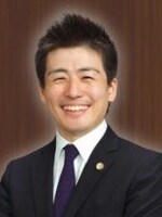 唐津 悠輔弁護士