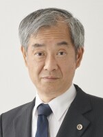 山﨑 国満弁護士