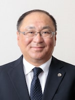 山﨑 正夫弁護士