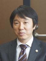 廣部 俊介弁護士