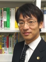 吉沢 徹弁護士