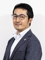 高柳 良作弁護士