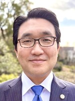 山﨑 倫樹弁護士