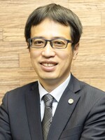 金﨑 正行弁護士