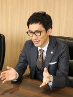 藤井 哲也弁護士