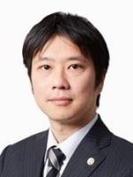 谷崎 翔弁護士